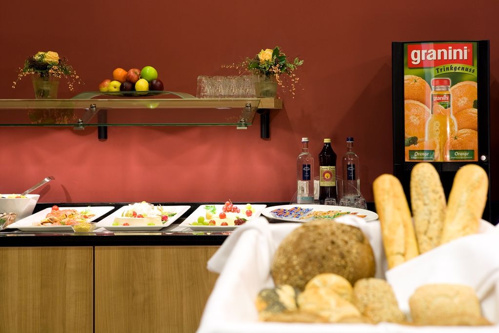 Welcome Hotel Darmstadt City Center Ресторан фото
